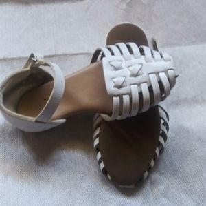 Little girl white Old Navy sandal